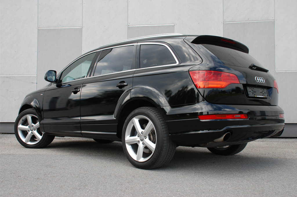 Q7